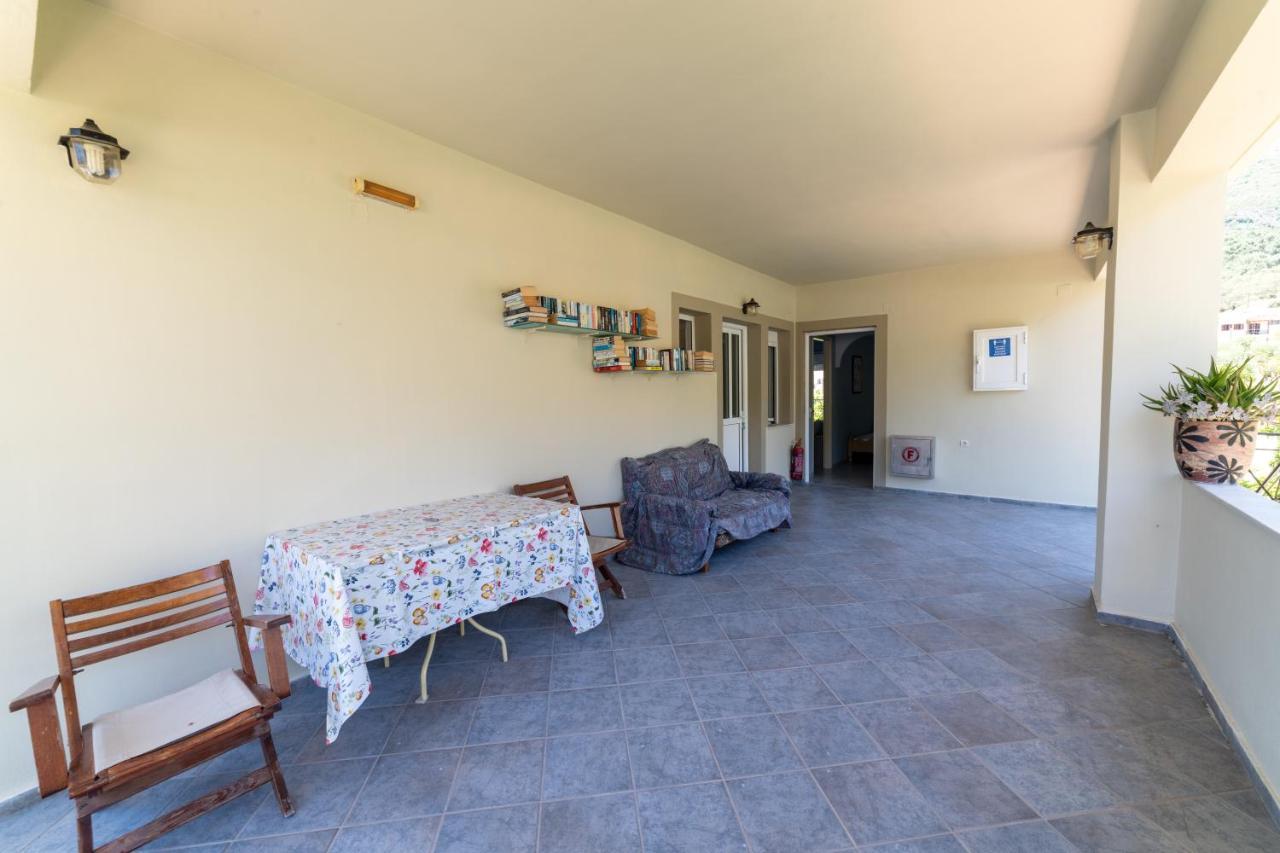 Lambrini Studios Parga Dış mekan fotoğraf