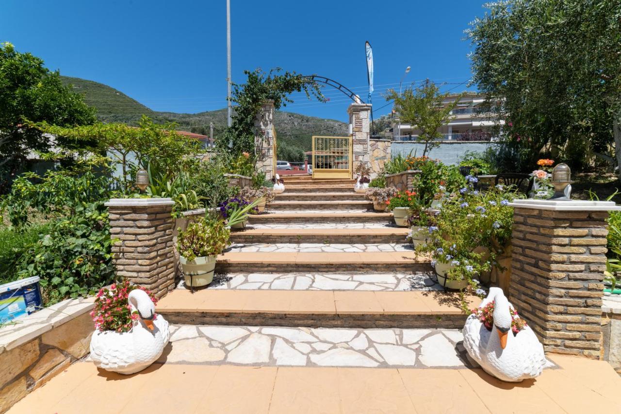 Lambrini Studios Parga Dış mekan fotoğraf